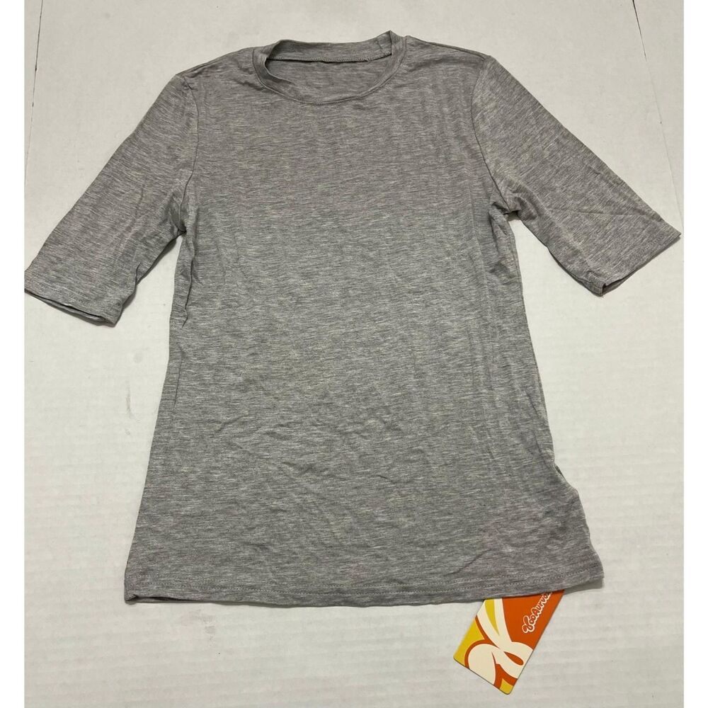NWT No Boundaries Gray 3/4 Sleeve Crew Neck Women’s Basic Casual Top